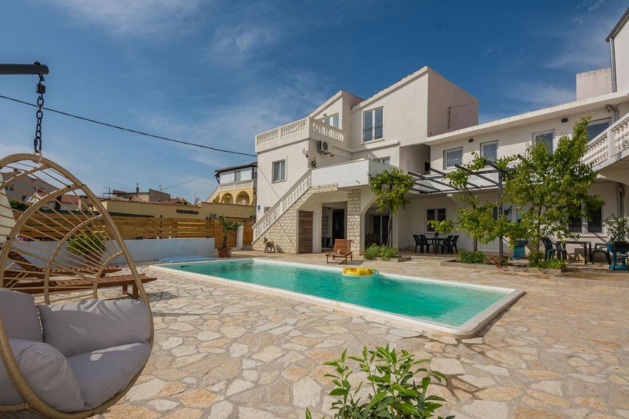 Apartments Barbara Трибунь Екстер'єр фото